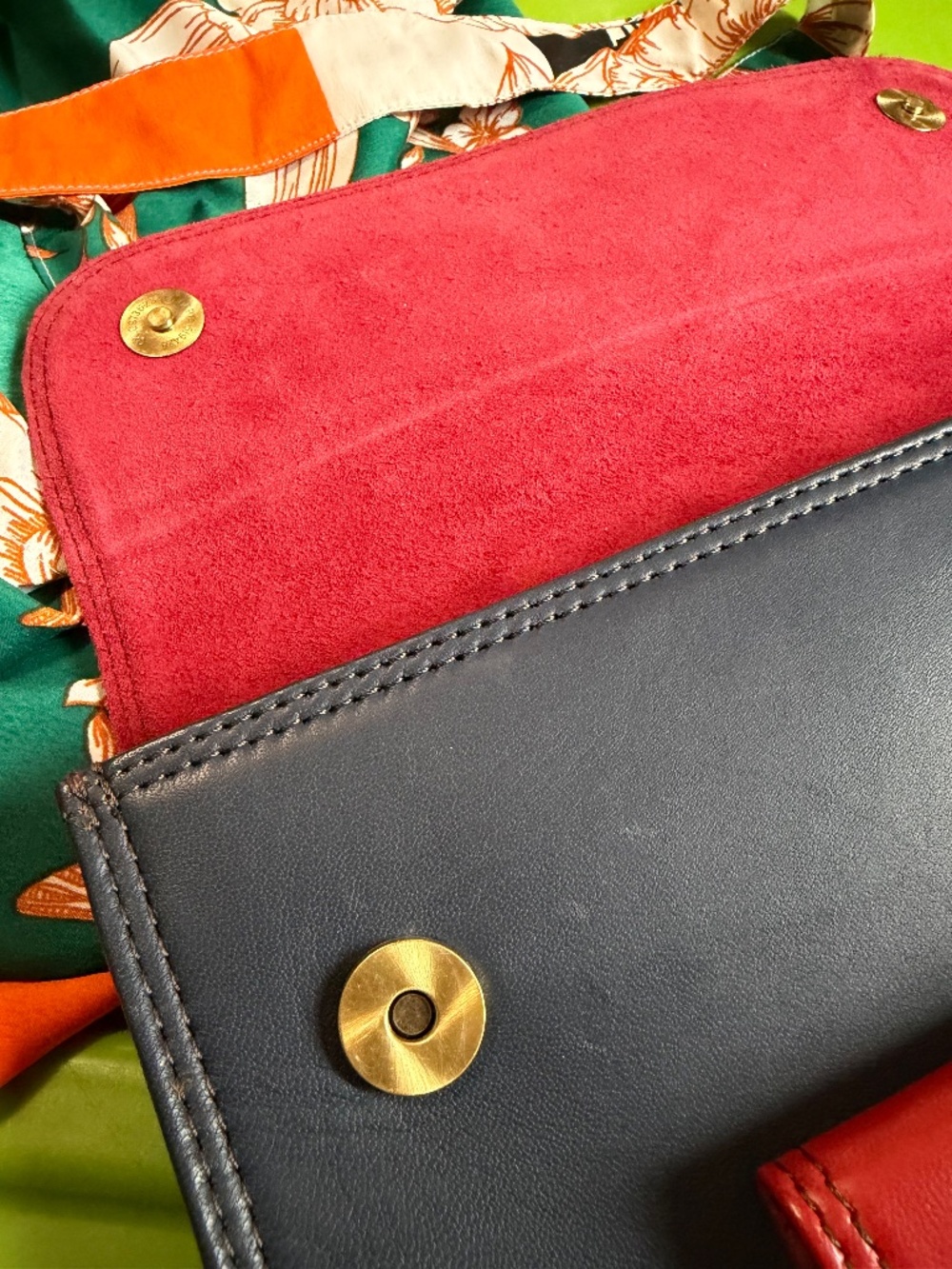 Well made, genuine leather color block backpack, made by Soruka, - Picture 4 of 14